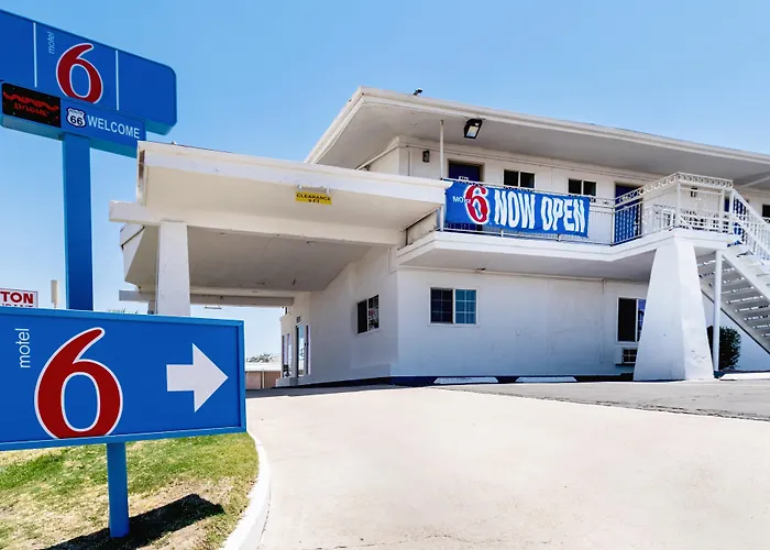 Motel 6-Barstow, Ca - Route 66
