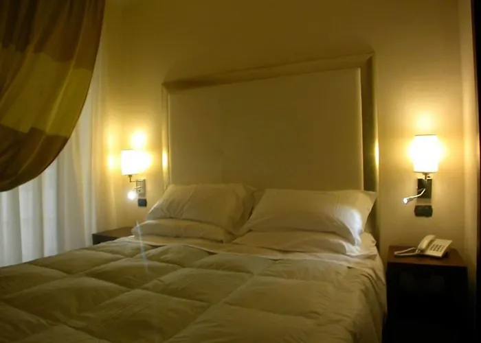 The Strand Hotel Roma