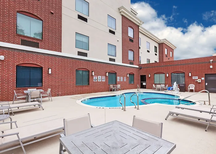 Holiday Inn Express & Suites Longview South I-20 By Ihg