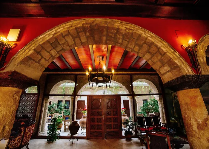 Hotel Posada de Vallina by MiRa