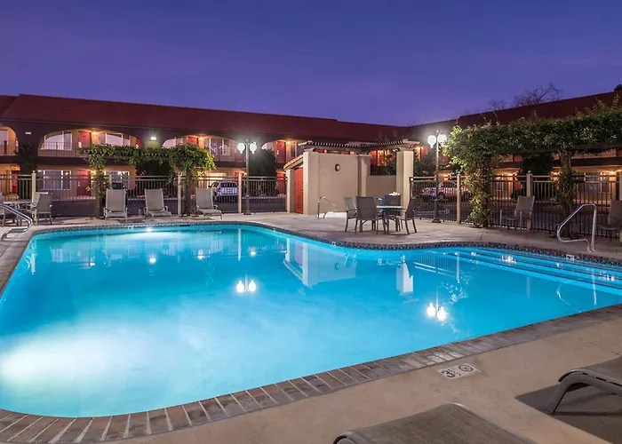 Laurel Inn & Conference Center Salinas
