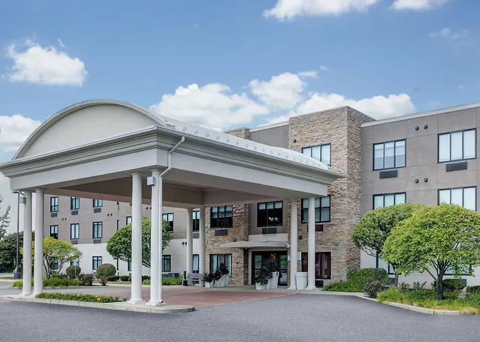 Holiday Inn Express Hotel And Suites Valparaiso By Ihg