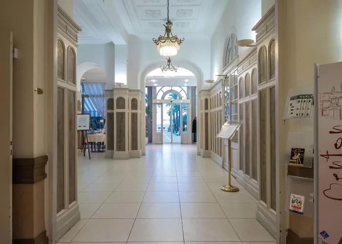 Hotel Vacances Bleues Royal Westminster Menton