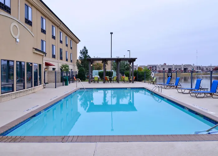 Holiday Inn Express & Suites Wichita Falls By Ihg