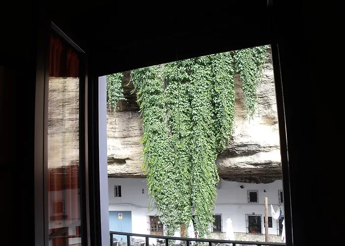 Hotel Entrecuevas Setenil De Las Bodegas