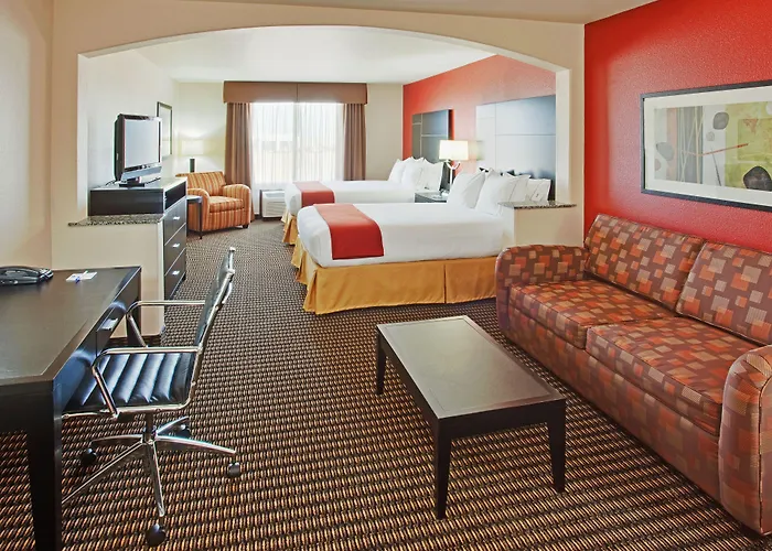 Holiday Inn Express & Suites Yosemite Park Area By Ihg