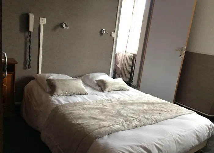 Au Royal Hotel Carcasona