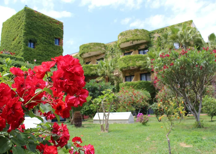 Hotel Caesar Palace Giardini Naxos