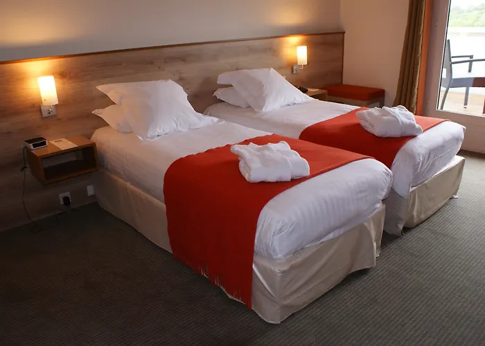 Best Western Hôtel L'Oree Saulx-les-Chartreux