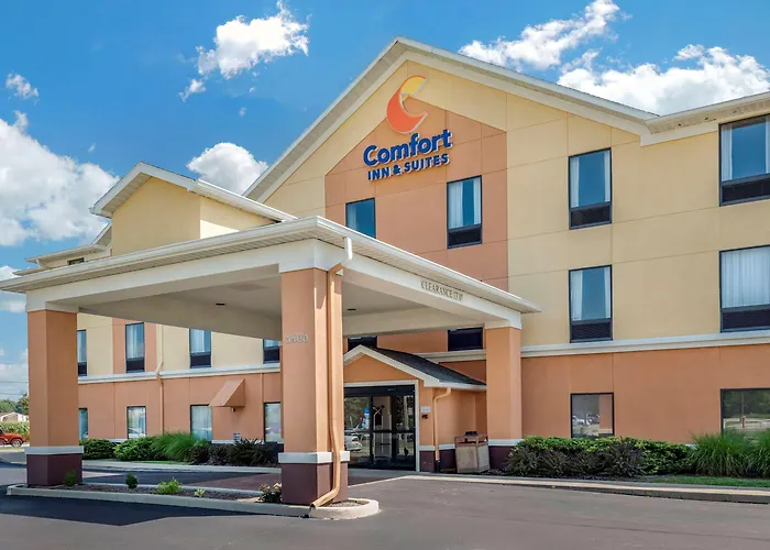 Comfort Inn & Suites Muncie Near University