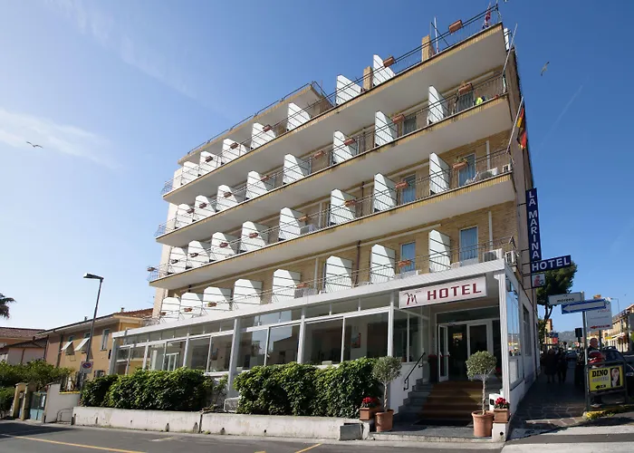 Hotel Ristorante La Marina San Bartolomeo Al Mare