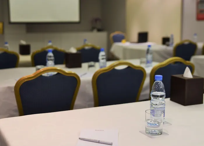 Hotel Ramada By Wyndham Downtown Beirut