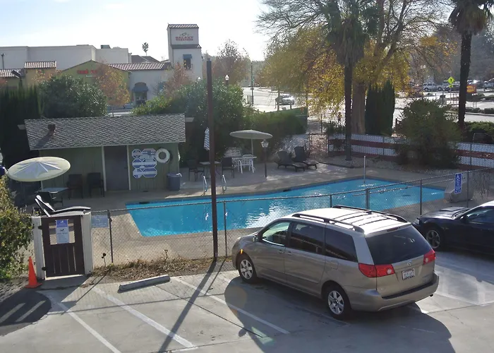 Vino Inn & Suites Atascadero