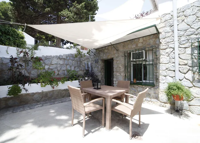 Hostal Boutique Los Geranios Del Pinar