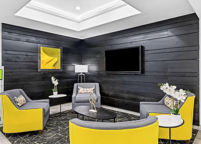 Best Western Palace Inn & Suites