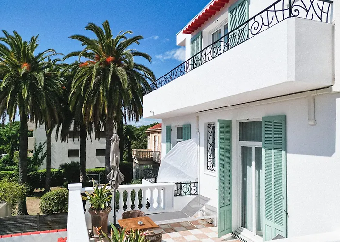 Hotel La Villa Juan Beach