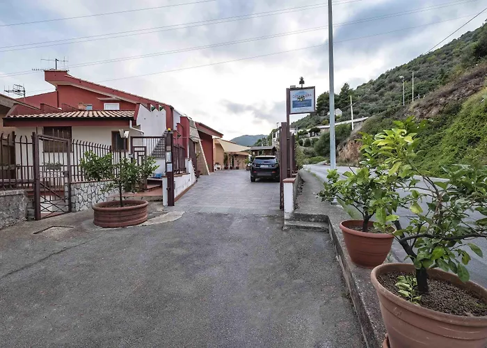 Bnb Casa Rossa