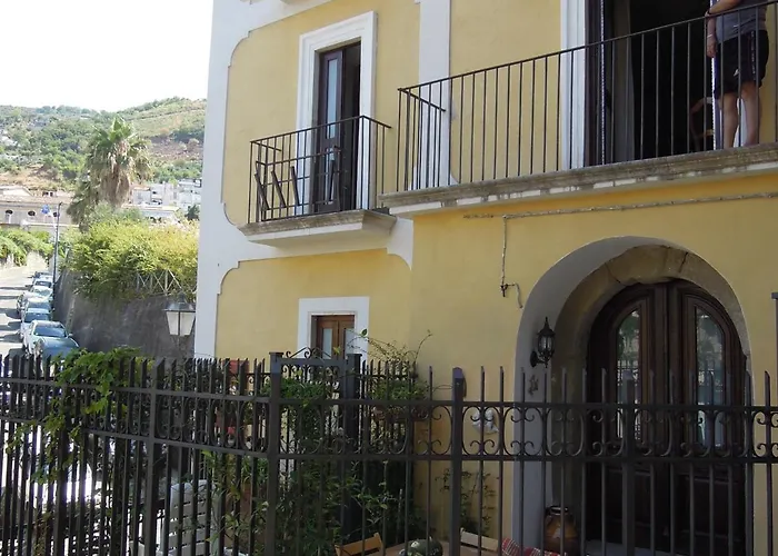 Sant'Agostino Guest Rooms Paola