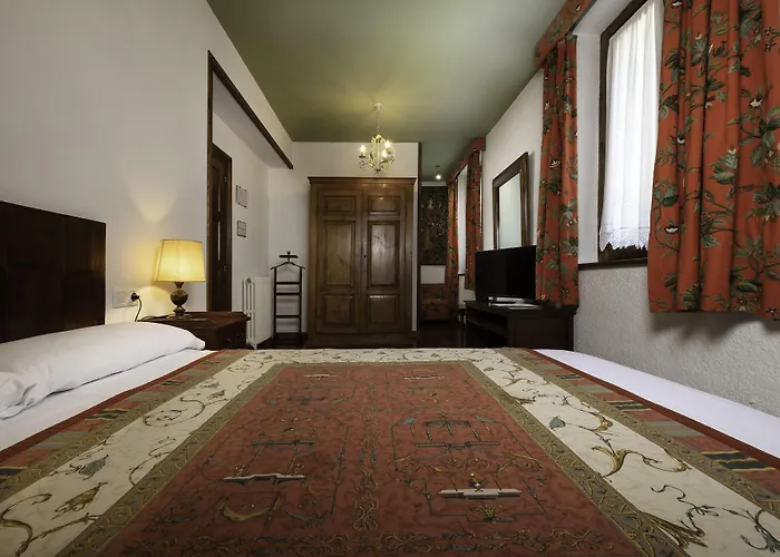 Hotel Conde Aznar Jaca