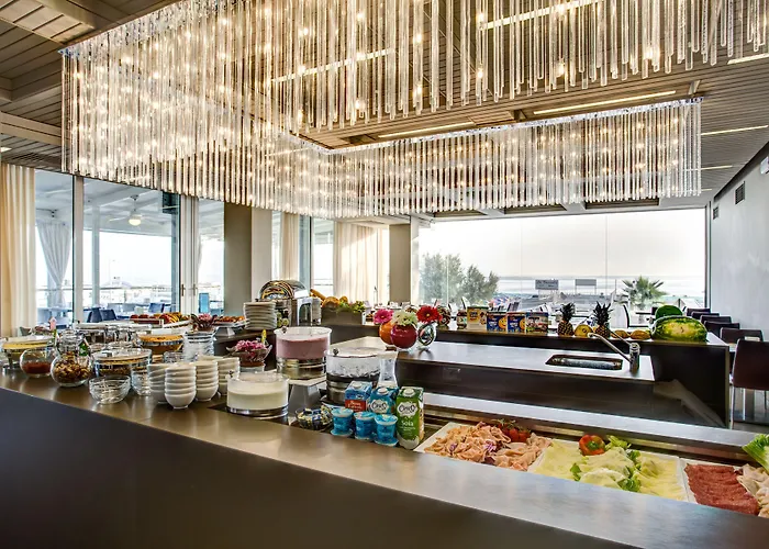 Hotel Adlon - FRONTE MARE Riccione