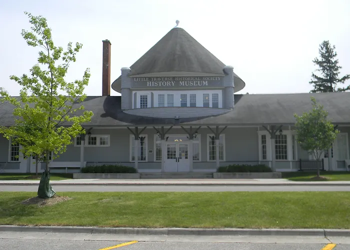 Perry Hotel Petoskey