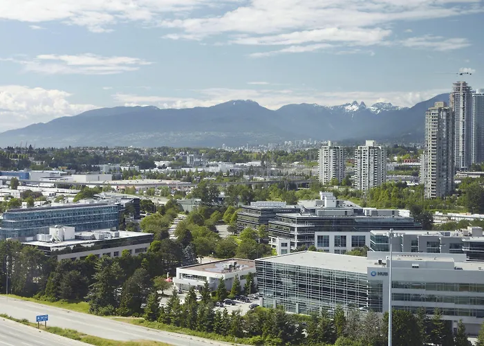 Delta Hotels By Marriott Burnaby Conference Centre