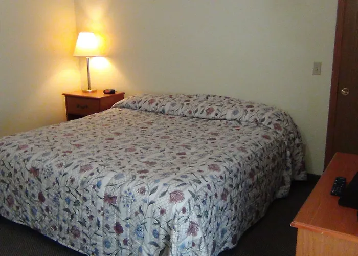 Bay Lodging Resort Put-in-Bay