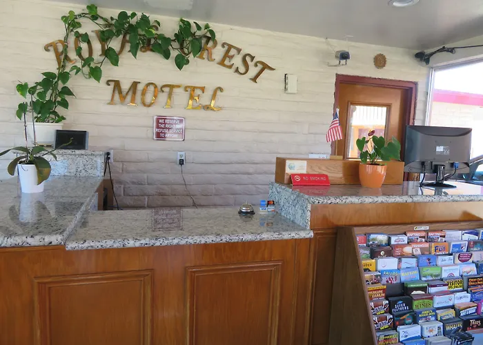 Royal Crest Motel