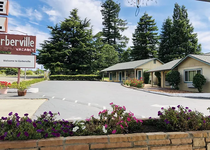 Lone Pine Motel
