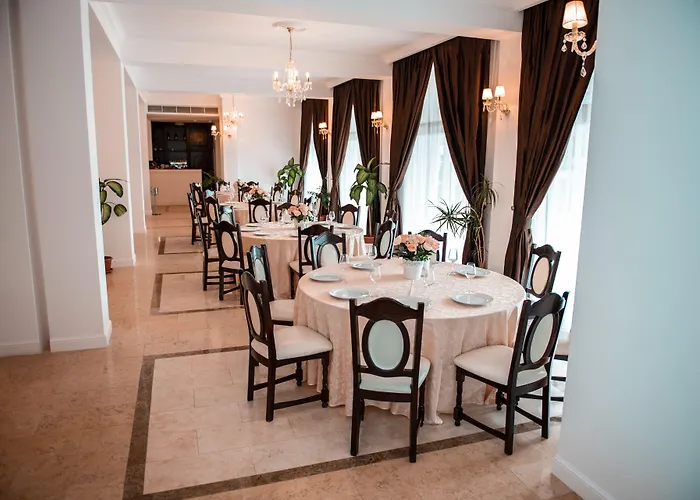 Richmond Hotel Mamaia