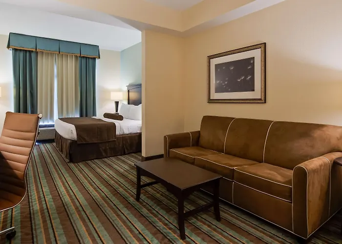 Leesburg Hotels