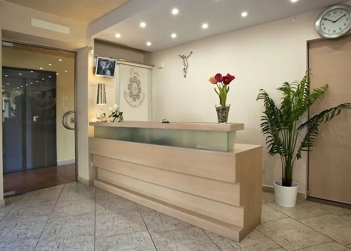 Motta Residence Hotel Motta SantʼAnastasia