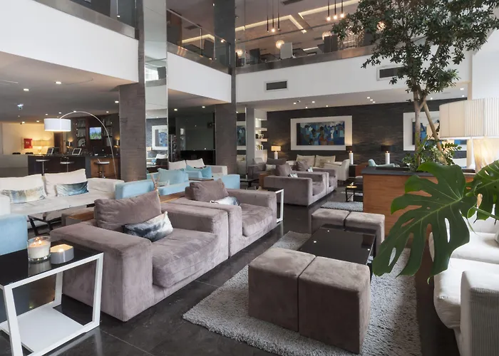 The George, Urban Boutique Hotel San Ġiljan