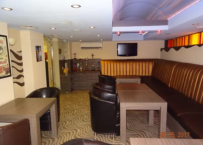 Victoria Hotel Warna
