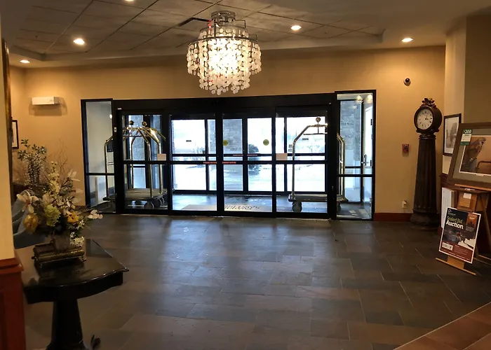 Saint John Hotels