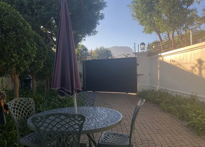 Navona Constantia Guest Cottage