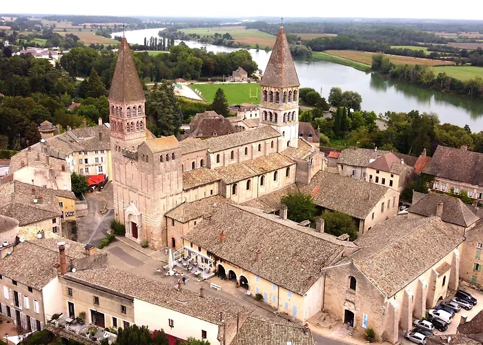 Hôtel Le Rempart Tournus
