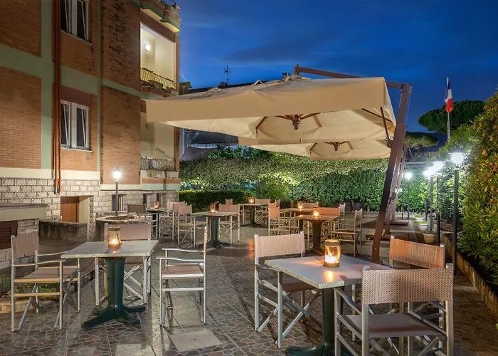 Hotel Casa Yvorio Terracina