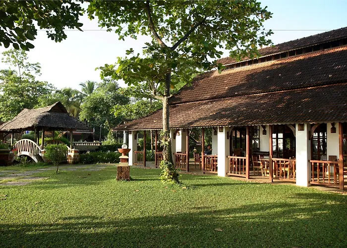 Punnamada Resort Alappuzha