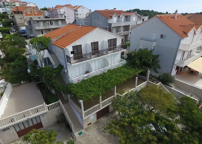 Apartments Ivanović Hvar Town