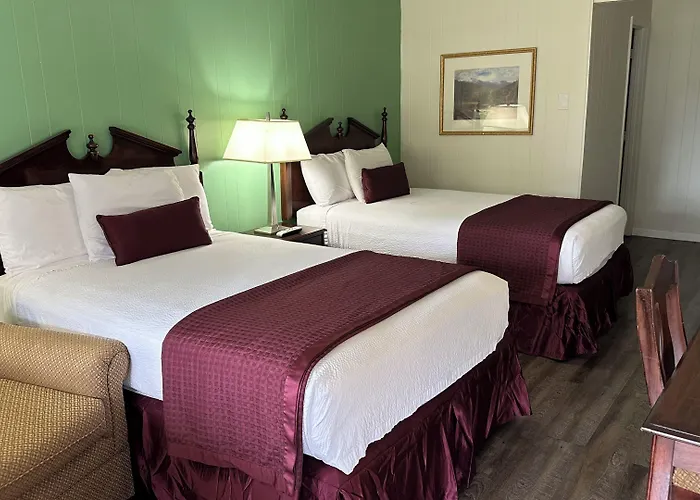 Colonial Inn Franklin