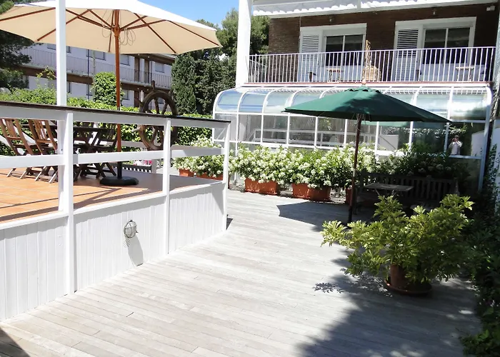 Hotel Antonio'S House Sitges