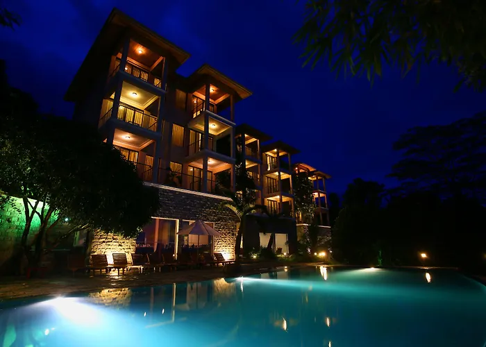 Randholee Resort & Spa