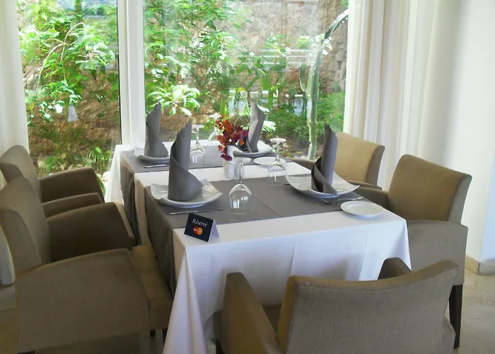 Suites Hotel Mohammed V By Accor Al Hoceïma
