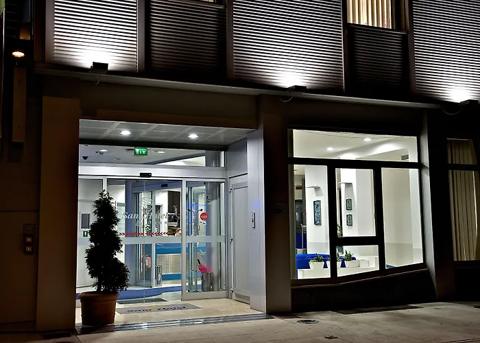 Sam Hotel