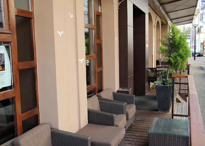 Kyriad Restaurant Centre Vichy