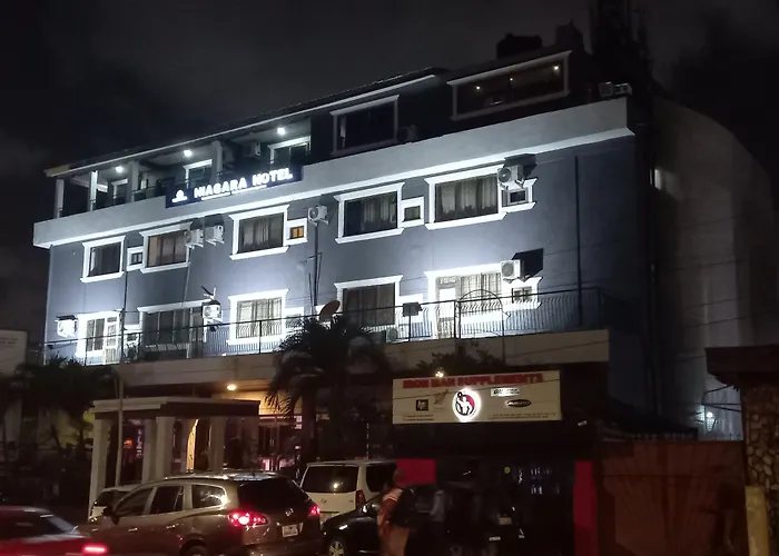 Niagara Hotel