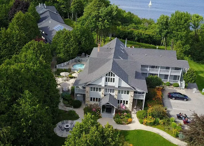 Country House Resort Sister Bay