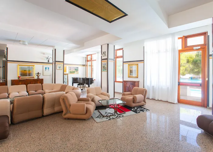 Hotel Mediterraneo