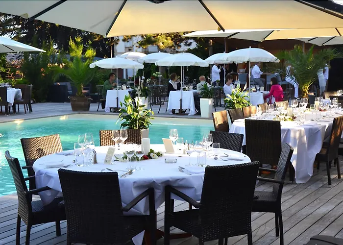 Le H - Hotel & Restaurant